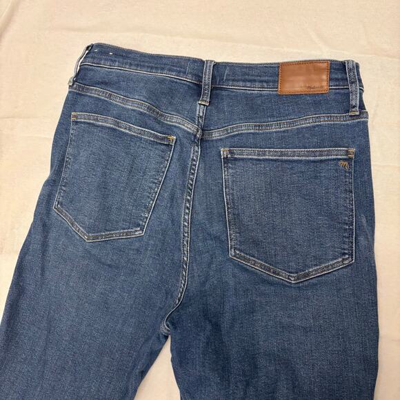 Madewell 10” High-Rise Skinny Jeans - Size 31
Women’s - Picture 16 of 16